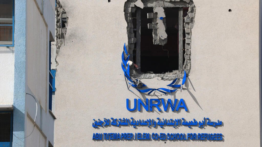 Sweden stops UNWRA funding and increases aid to Gaza through alternative channels