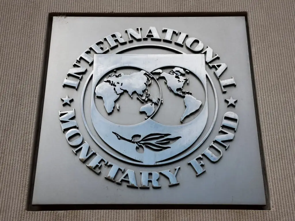 IMF, Egypt agree to release $1.2 billion to shore up strained government finances | Poverty and development