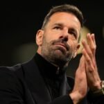 Van Nistelrooy refuses to hide Fox’s position from reality