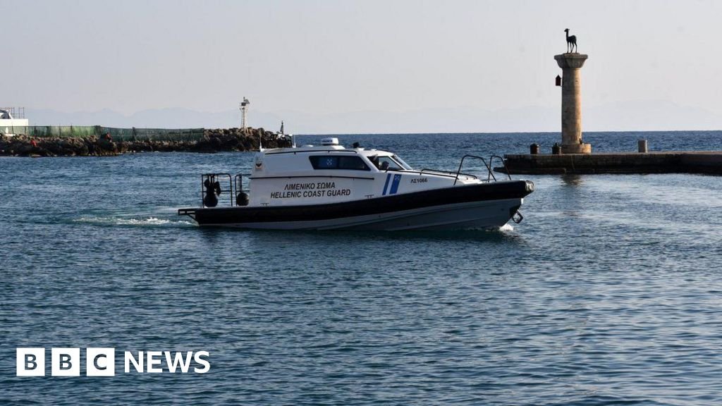 Eight migrants drown after boat tries to evade Greek ship