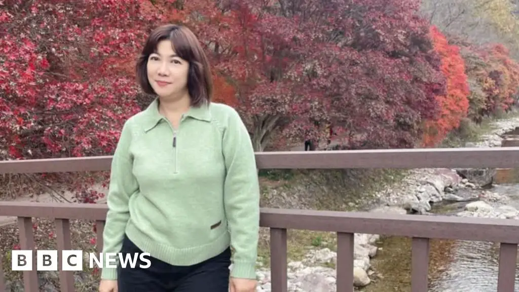 Families mourn after plane crash in South Korea