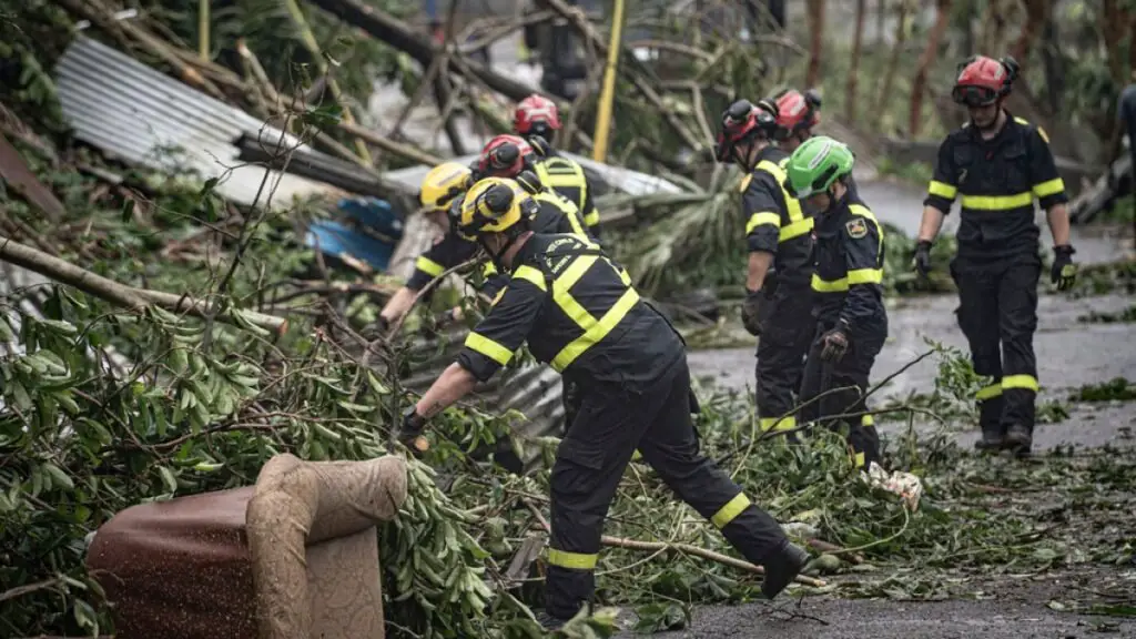 After the destruction caused by Cyclone Chido, relief efforts are intensified in Mayotte | News feed