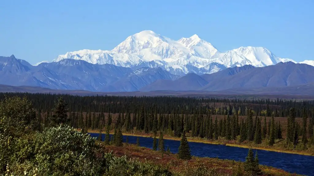 Trump promises to abandon Denali for Mt. McKinley, but Alaska senators pan plan: ‘Terrible idea’