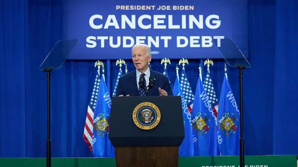 Biden admin announces $4.28 billion more in student loans