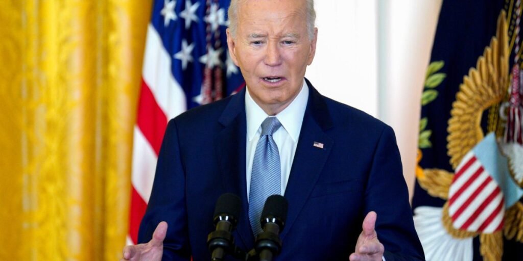 Biden plans measures on AI, clemency and lands in the final stretch