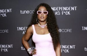 Remy-Ma-Serves-Face-Bawdy-After-Claressa-Shields-Drops-Price-To-Step-In-The-Ring-With-Her-scaled-e1734802999676.jpg