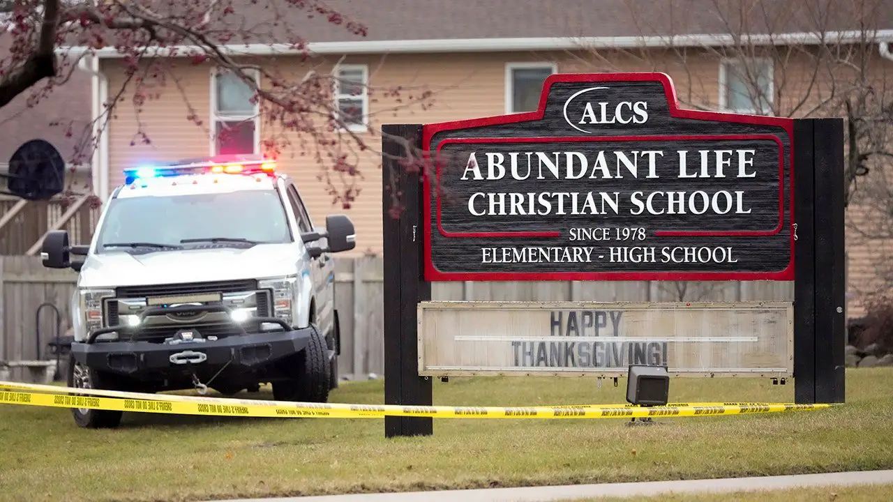 abundant-life-school2.jpg