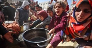 cbsn-fusion-is-humanitarian-aid-actually-reaching-people-in-gaza-thumbnail.jpg