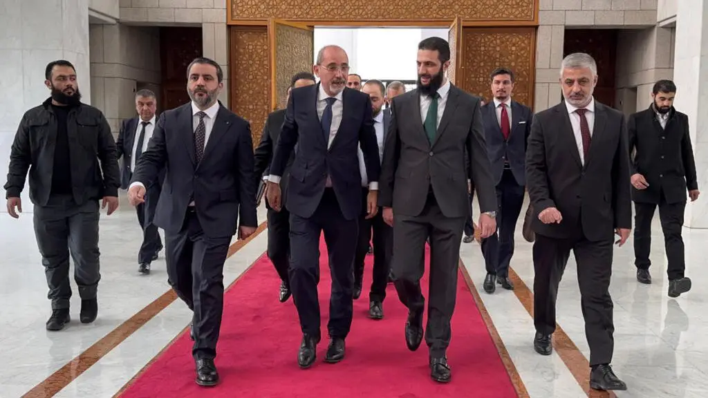 Jordanian and Qatari envoys meet Syria’s new leader for reconstruction talks