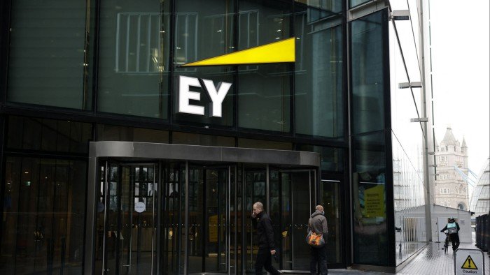 EY wins its first DAX audit client since the Wirecard scandal