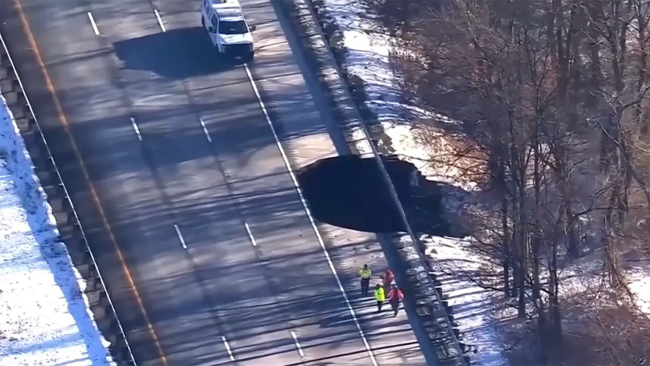 nj-sinkhole.jpg