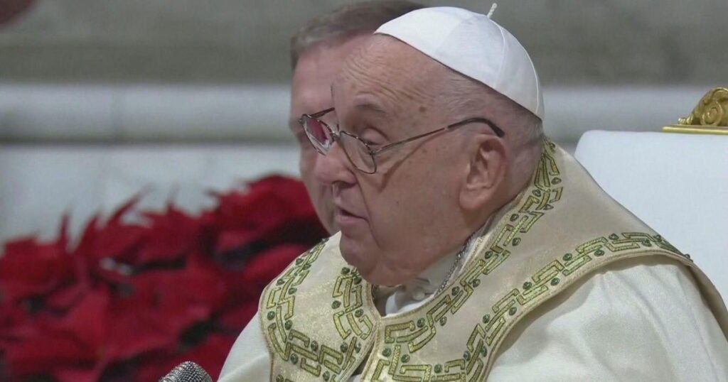 Pope Francis celebrates Christmas with an appeal for peace