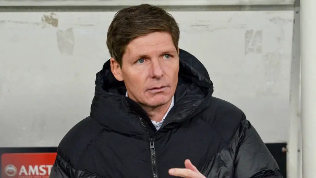 Set up, team messages, confirmed starting teams as Lerma returned