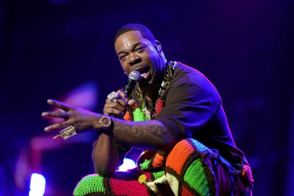 Busta Rhymes turns herself in to the police: alleged attack on assistant