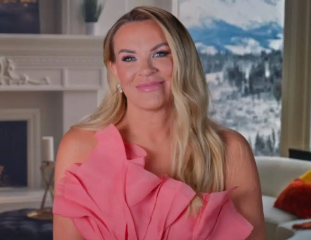 A blogger REVEALS Heather Gay who was paid to listen to ‘gossip’ about ‘RHOSLC’ co-stars!
