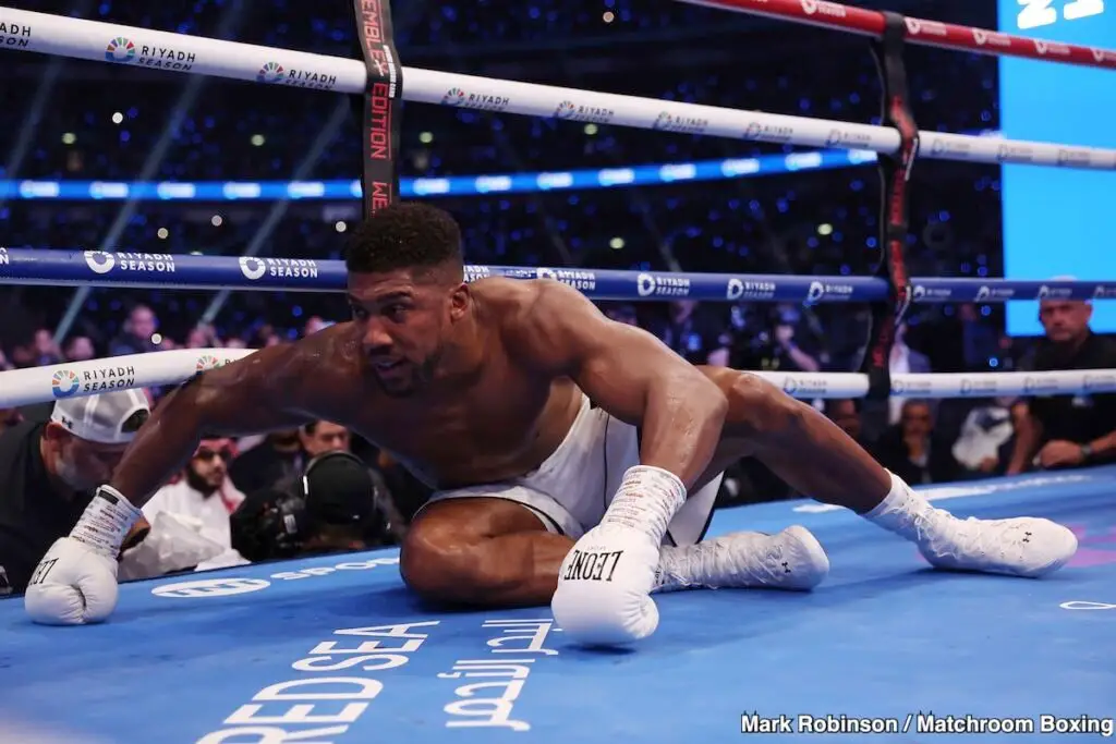 Fury & Joshua: Done? – Box messages 24