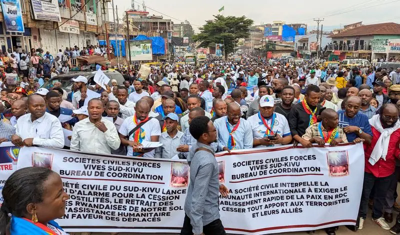Rwanda supported Congo rebels facial bags of resistance after entering Goma