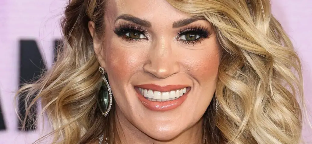 Carrie Underwood ‘Second Eyes’ Inaugural Performance