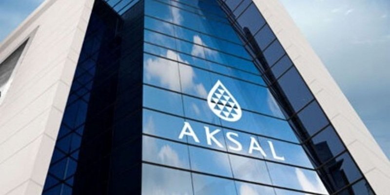 Aksal se lance au Mall “Carousel”
