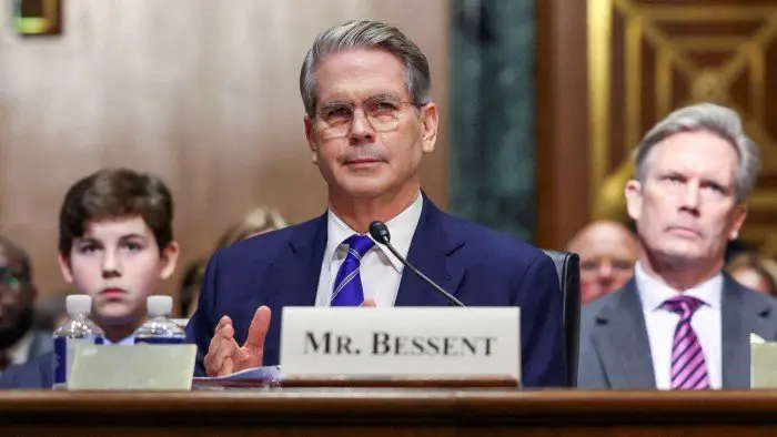 Scott Bessent gradually presses 2.5% universal US tariffs plan