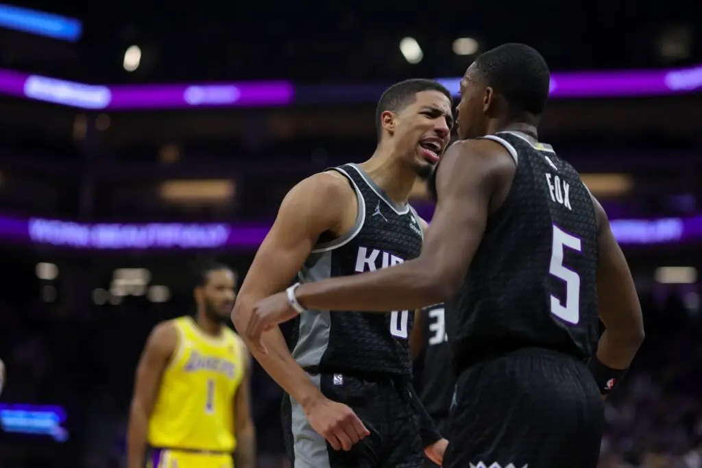 De’aaron Fox laughs at the call of King’s fan to swap Tyresian Haliburton and to have fired Mike Brown before the upcoming trade