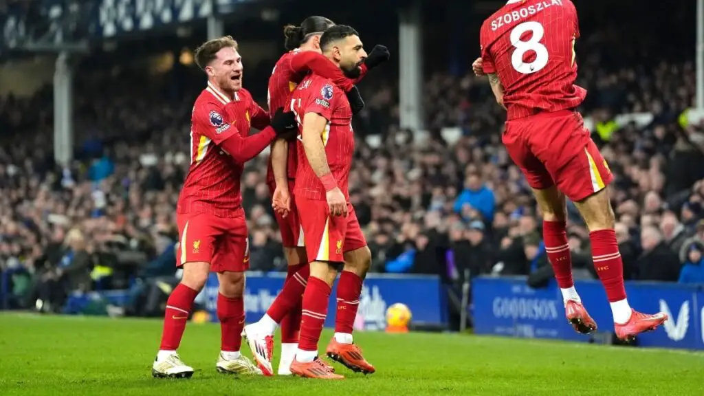Controversial Tarkowski Leveler Sparks Chaotic End to the final Merseyside derby in Goodison Park