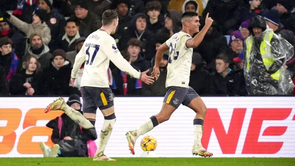 Toffees’ race under Moyes continues with Big Away victory