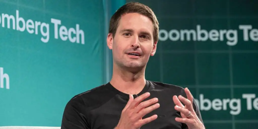 Snap CEO Evan Spiegel Mocks Mark Zuckerberg on LinkedIn -Says He is “VP product” at Meta, since Facebook and Instagram were replicated from his app