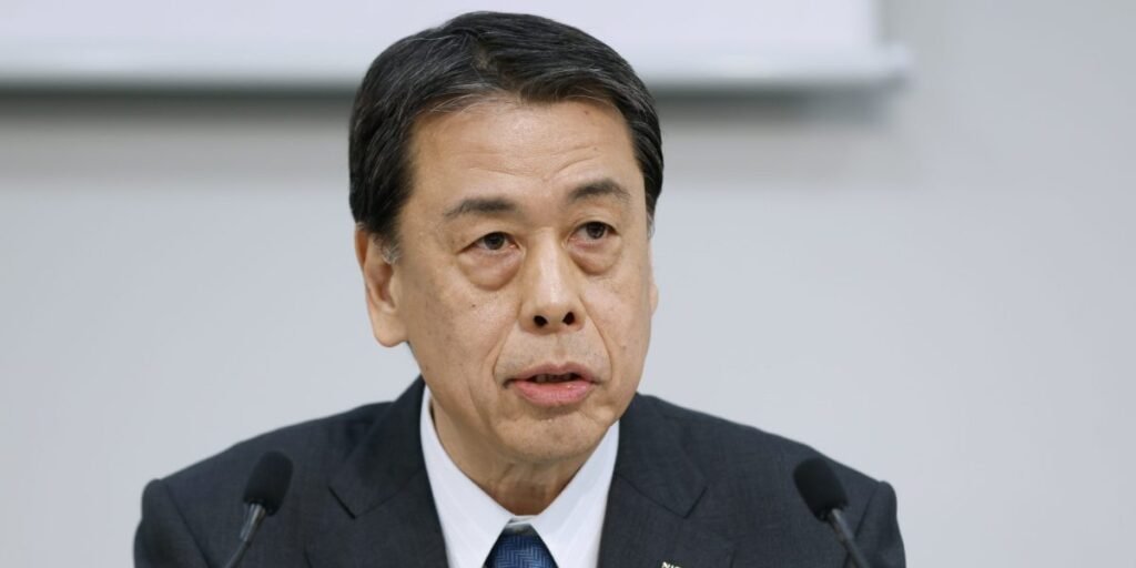 Nissan first has to dismiss his CEO before Honda reports on the takeover talks again