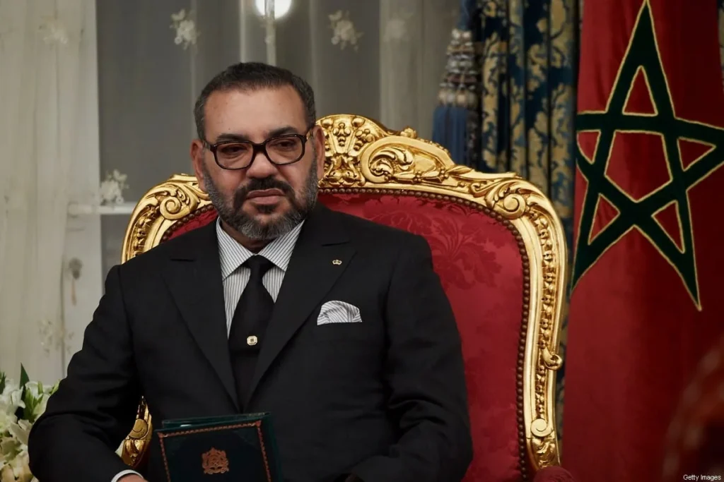 King Mohammed VI continues the recovery after shoulder surgery