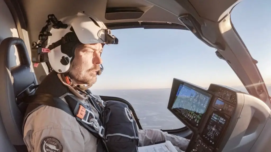 Kyle Clark, founder of the electric aircraft, threw out the Silicon Valley Playbook