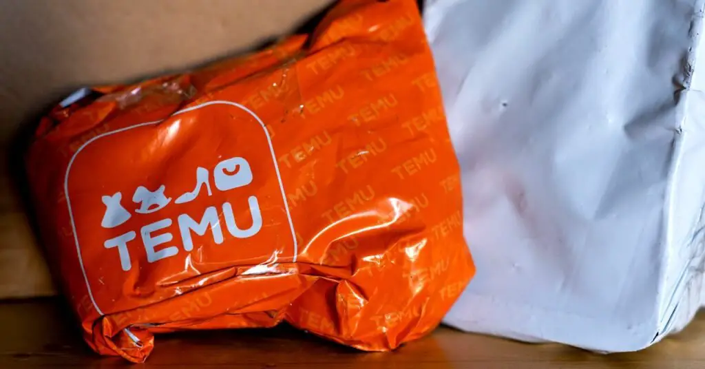 USPS stops all packages from China and sends the E -Commerce industry into chaos