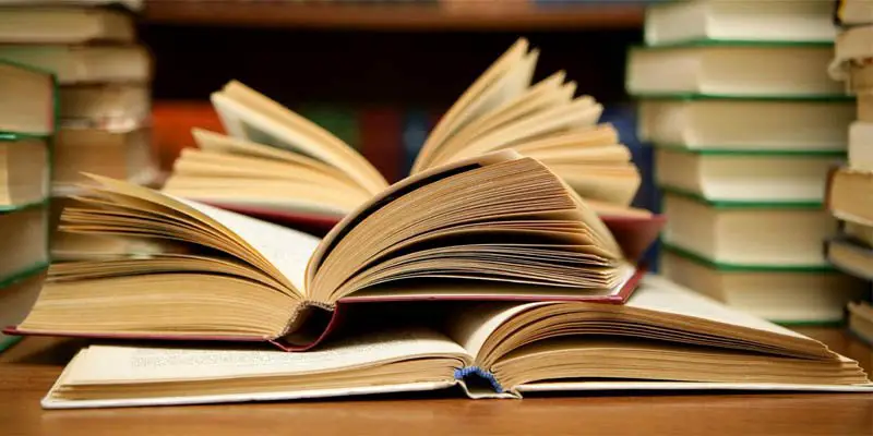 The price of the young poets: Applications are open for the 4th edition