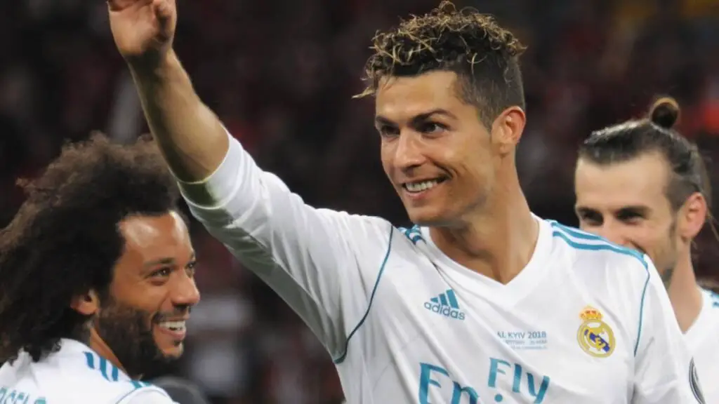 Real Madrid All-time top scorer Ronaldo leads homage to “Incredible” retired defense lawyer