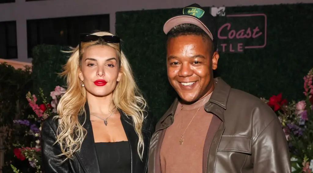 Kyle Massey & Hana Giraldo are committed (photos)