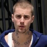 Justin Bieber reveals that he has to struggle with “trouble problems”