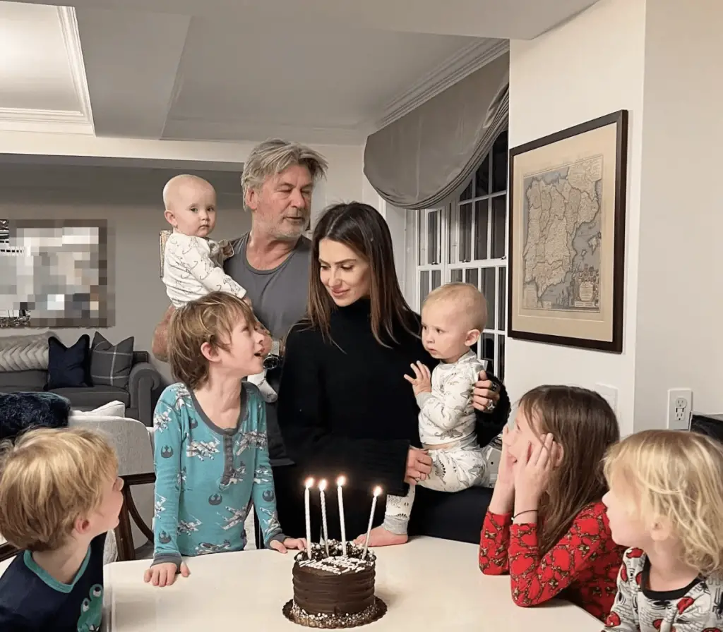 The family of Alec Baldwin calls for a salary increase for the second film relay of ‘The Baldwins’
