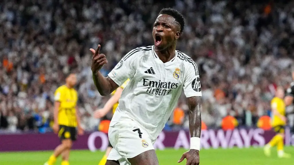Vinicius Jr. wants to stay in Real Madrid with “Legends” of the club