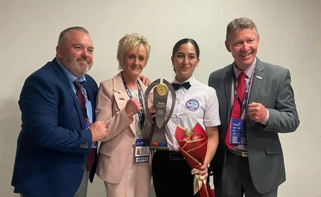 Moroccos Oumaima Smlali wins the best referee at the World Boxing Championship