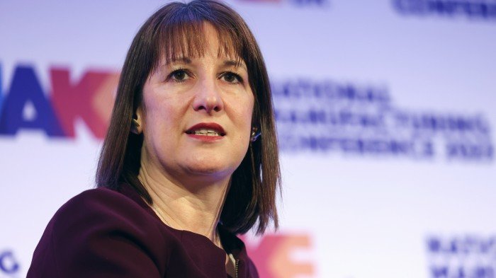 Great Britain Chancellor to suggest output cuts to remedy the deterioration in public finances