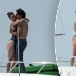 Justin Trudeau kisses Katy Perry aboard their yacht off Santa Barbara