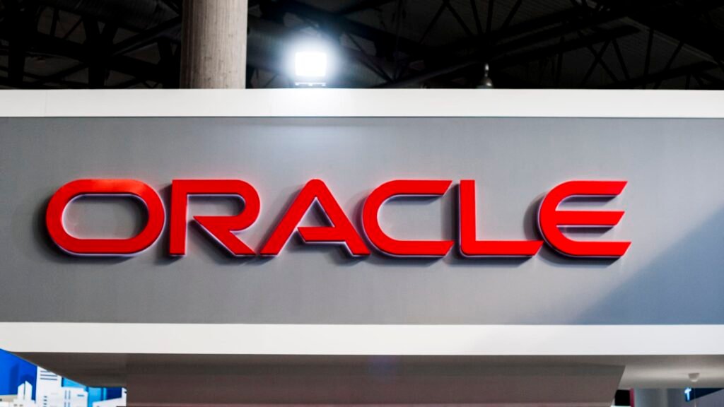 Oracle shares fall on reports that Blue Owl won’t support a $10 billion data center
