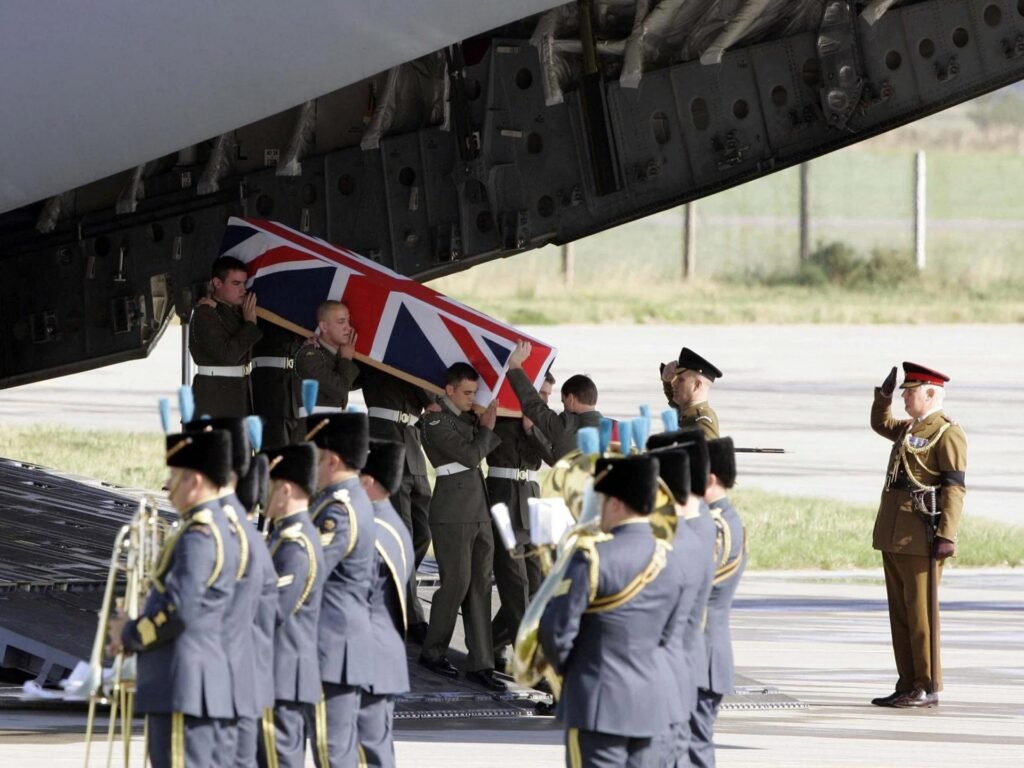 Britain’s Starmer slams Trump over ‘insulting’ comments on Afghanistan | Taliban news