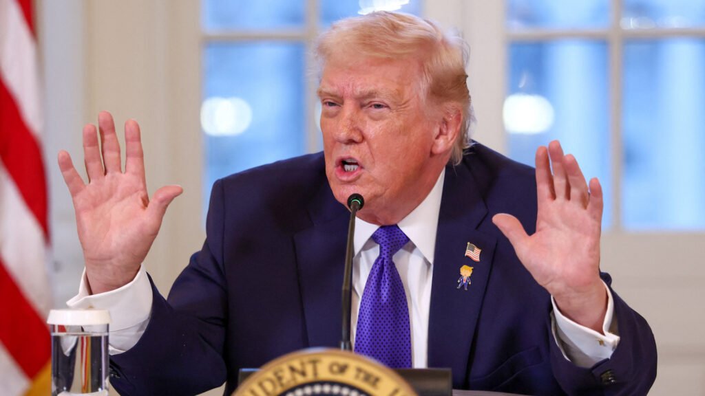 Trump meets US oil bosses to discuss Venezuela production | News feed